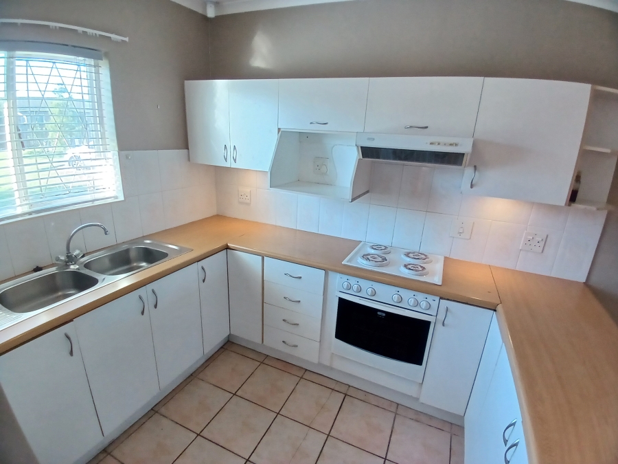 To Let 3 Bedroom Property for Rent in Lorraine Eastern Cape